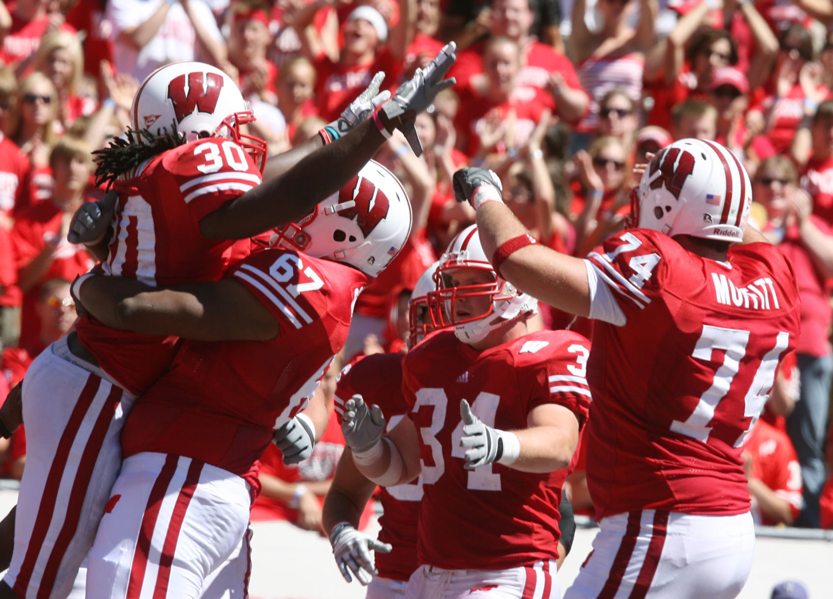 No. 9 (tie): 2008 — Wisconsin vs. Akron, 38-17